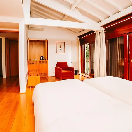 Duplo Com Jardim E Piscina 호텔 포보아데란호소