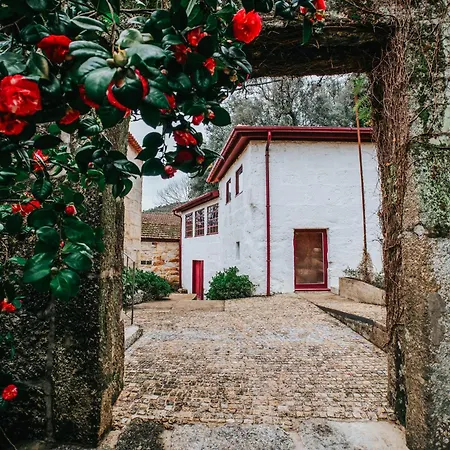 Duplo Com Jardim E Piscina 호텔 *