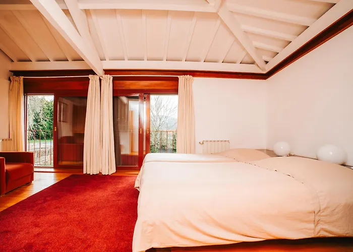 Duplo Com Jardim E Piscina Povoa de Lanhoso