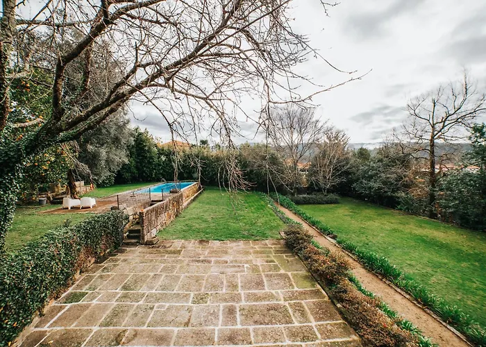 Duplo Com Jardim E Piscina * Póvoa de Lanhoso