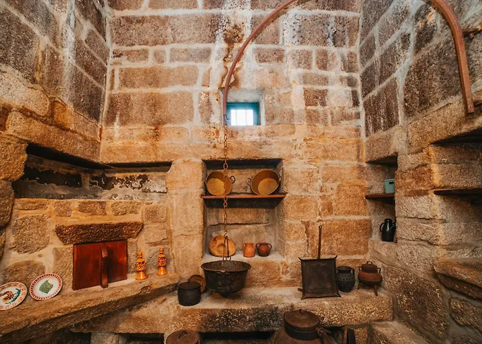 فندق Duplo Com Jardim E Piscina *